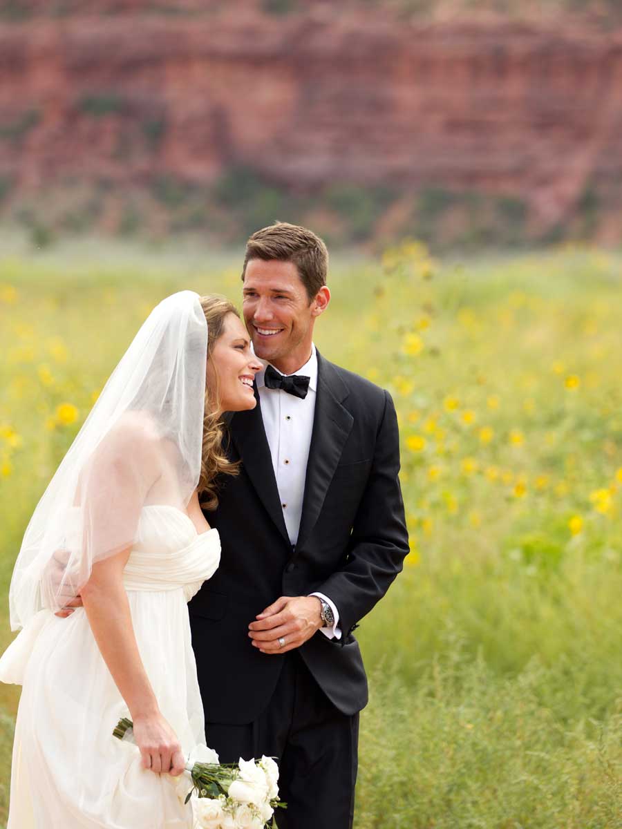 Wedding Outside near Gateway Canyons Resort